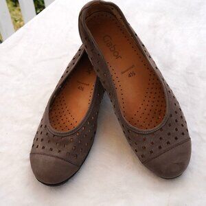 Gabor Hovercraft Brown Suede Perforated Flats‎ Size 5.5
